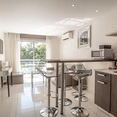 Croisette: 2Bdr Apartment Cannes Extérieur photo